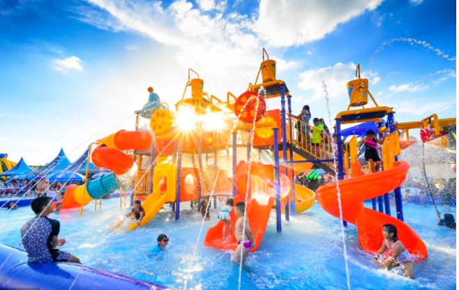 人工造浪設備在水上樂園設計規劃中的關鍵作用與現代技術應用