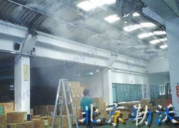 人造霧與人工造浪設備在現(xiàn)代工業(yè)加濕中的應用